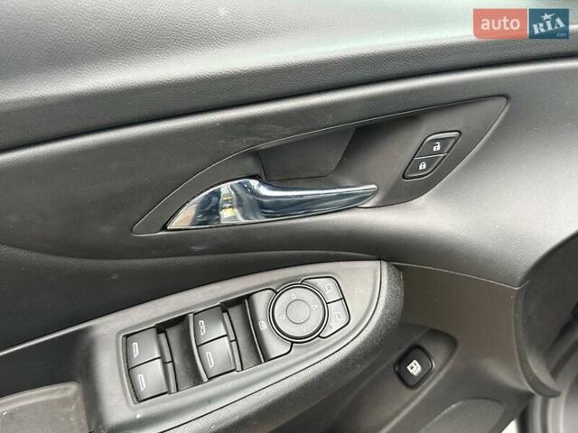 Серый Шевроле Вольт, объемом двигателя 1.5 л и пробегом 124 тыс. км за 15800 $, фото 10 на Automoto.ua