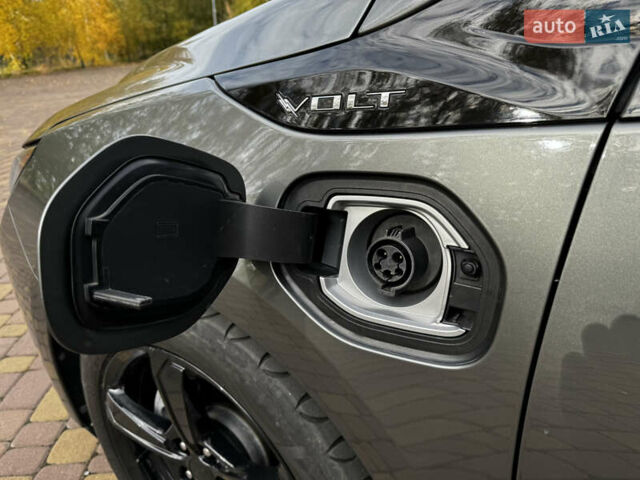 Сірий Шевроле Вольт, об'ємом двигуна 1.49 л та пробігом 71 тис. км за 16500 $, фото 10 на Automoto.ua