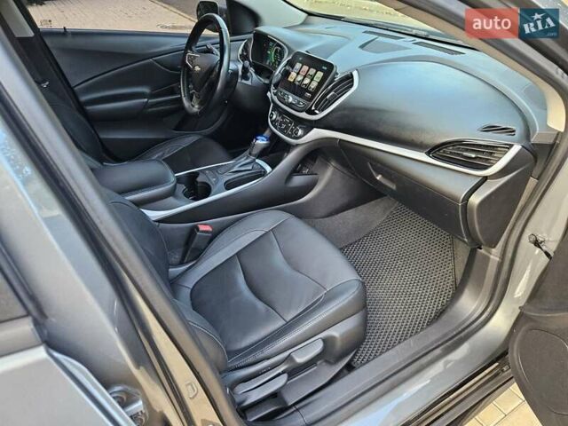Шевроле Вольт 2017 в Одессе на Automoto.ua Серый Шевроле Вольт, объемом двигателя 1.49 л и пробегом 125 тыс. км за 14300 $, фото 22 на Automoto.ua