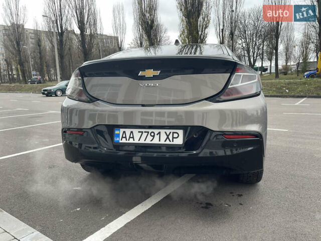 Серый Шевроле Вольт, объемом двигателя 1.5 л и пробегом 144 тыс. км за 16000 $, фото 4 на Automoto.ua