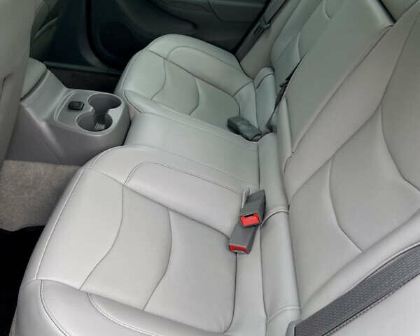 Серый Шевроле Вольт, объемом двигателя 1.49 л и пробегом 32 тыс. км за 20300 $, фото 21 на Automoto.ua