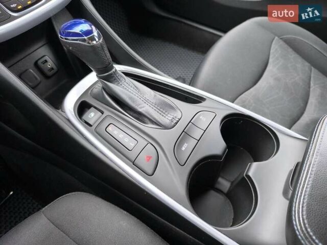 Серый Шевроле Вольт, объемом двигателя 1.5 л и пробегом 150 тыс. км за 12900 $, фото 24 на Automoto.ua