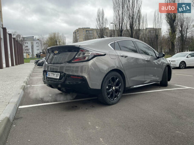 Серый Шевроле Вольт, объемом двигателя 1.5 л и пробегом 144 тыс. км за 16900 $, фото 5 на Automoto.ua