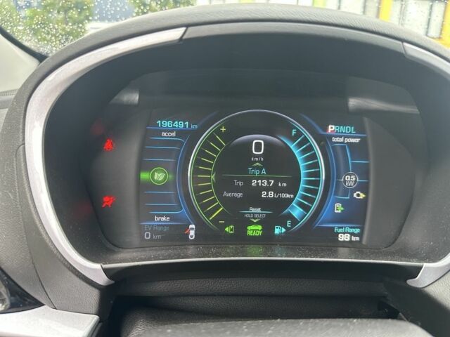 Серый Шевроле Вольт, объемом двигателя 1.5 л и пробегом 198 тыс. км за 14000 $, фото 4 на Automoto.ua