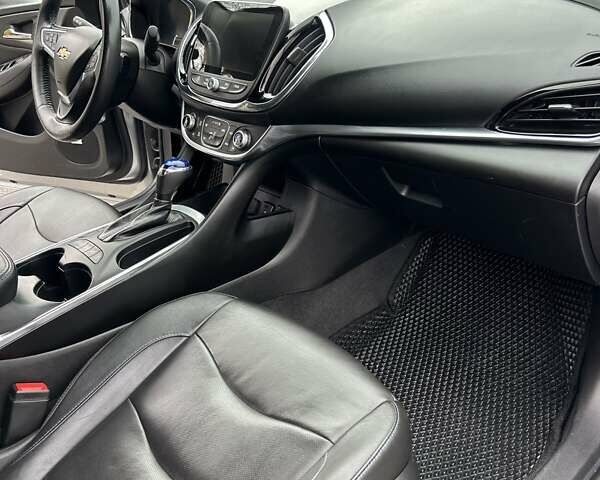 Серый Шевроле Вольт, объемом двигателя 1.49 л и пробегом 135 тыс. км за 17500 $, фото 8 на Automoto.ua