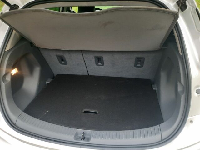 Серый Шевроле Вольт, объемом двигателя 0 л и пробегом 207 тыс. км за 12300 $, фото 10 на Automoto.ua