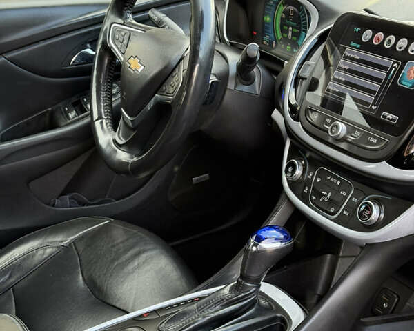 Серый Шевроле Вольт, объемом двигателя 1.49 л и пробегом 171 тыс. км за 12700 $, фото 17 на Automoto.ua