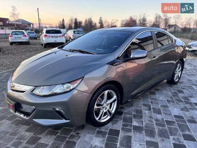 Серый Шевроле Вольт, объемом двигателя 1.49 л и пробегом 98 тыс. км за 15200 $, фото 3 на Automoto.ua
