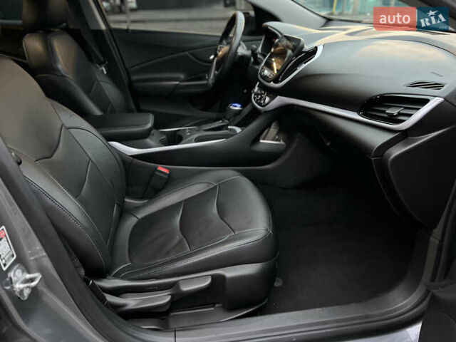 Серый Шевроле Вольт, объемом двигателя 1.5 л и пробегом 145 тыс. км за 13500 $, фото 26 на Automoto.ua