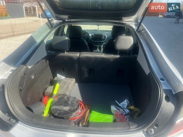 Серый Шевроле Вольт, объемом двигателя 1.5 л и пробегом 156 тыс. км за 14900 $, фото 11 на Automoto.ua