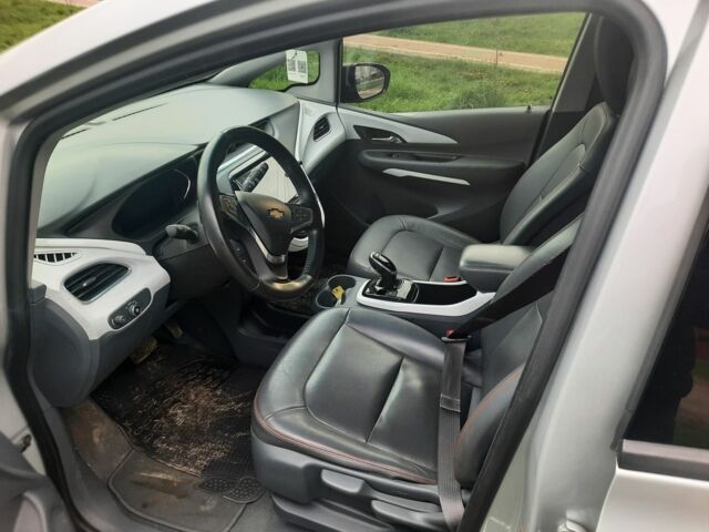 Серый Шевроле Вольт, объемом двигателя 0 л и пробегом 207 тыс. км за 12300 $, фото 5 на Automoto.ua