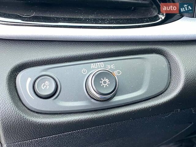 Серый Шевроле Вольт, объемом двигателя 1.5 л и пробегом 190 тыс. км за 14990 $, фото 23 на Automoto.ua