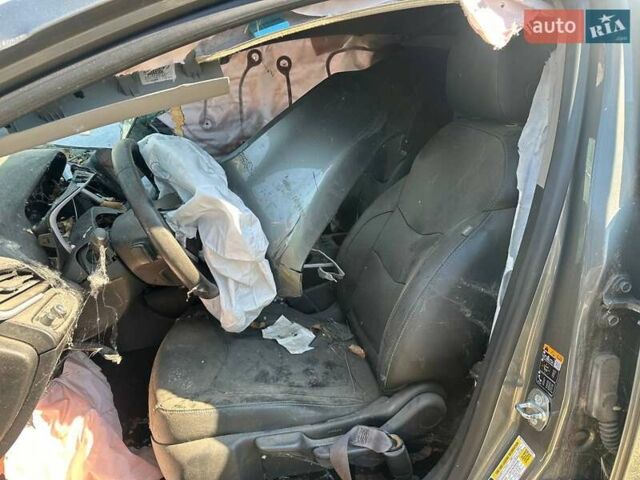 Серый Шевроле Вольт, объемом двигателя 1.5 л и пробегом 99 тыс. км за 5500 $, фото 8 на Automoto.ua