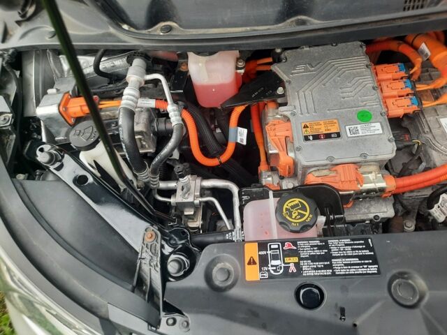 Серый Шевроле Вольт, объемом двигателя 0 л и пробегом 207 тыс. км за 12300 $, фото 12 на Automoto.ua