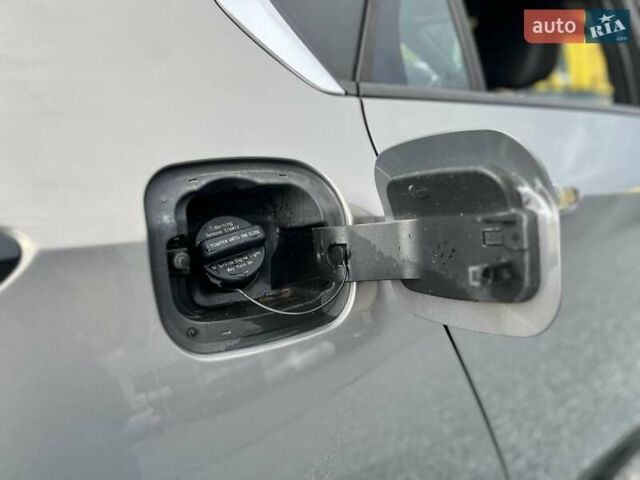 Серый Шевроле Вольт, объемом двигателя 1.5 л и пробегом 122 тыс. км за 17900 $, фото 39 на Automoto.ua