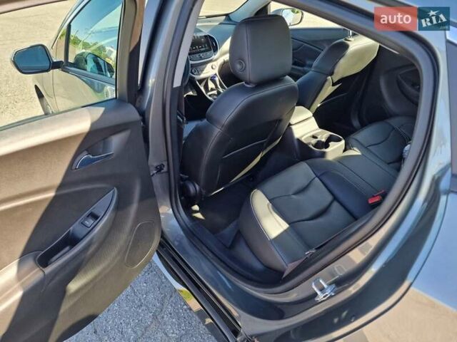 Серый Шевроле Вольт, объемом двигателя 1.49 л и пробегом 54 тыс. км за 15850 $, фото 12 на Automoto.ua