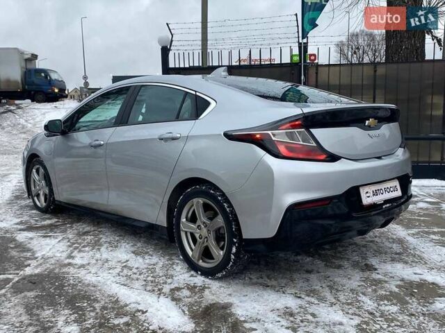 Серый Шевроле Вольт, объемом двигателя 1.5 л и пробегом 190 тыс. км за 14990 $, фото 4 на Automoto.ua