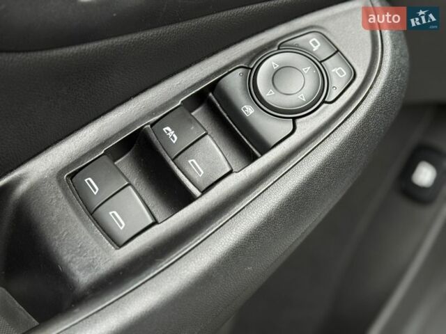 Сірий Шевроле Вольт, об'ємом двигуна 1.49 л та пробігом 122 тис. км за 14500 $, фото 17 на Automoto.ua
