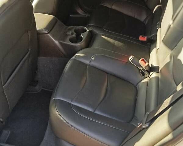 Серый Шевроле Вольт, объемом двигателя 1.49 л и пробегом 114 тыс. км за 18000 $, фото 3 на Automoto.ua