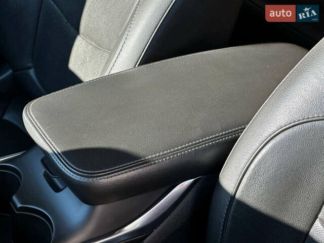 Серый Шевроле Вольт, объемом двигателя 1.5 л и пробегом 59 тыс. км за 18290 $, фото 23 на Automoto.ua