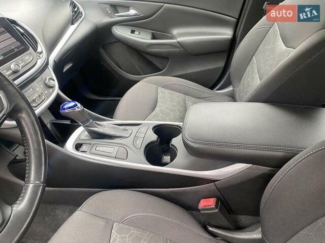 Серый Шевроле Вольт, объемом двигателя 1.5 л и пробегом 116 тыс. км за 16777 $, фото 32 на Automoto.ua