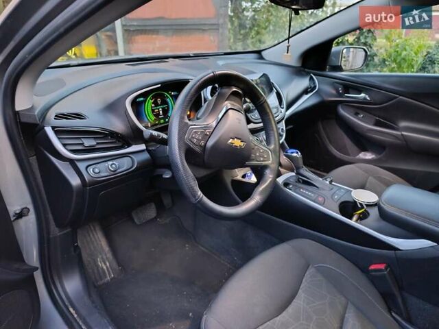 Сірий Шевроле Вольт, об'ємом двигуна 1.5 л та пробігом 92 тис. км за 15300 $, фото 5 на Automoto.ua