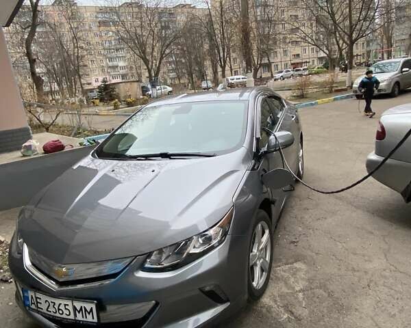Серый Шевроле Вольт, объемом двигателя 1.49 л и пробегом 170 тыс. км за 16800 $, фото 5 на Automoto.ua