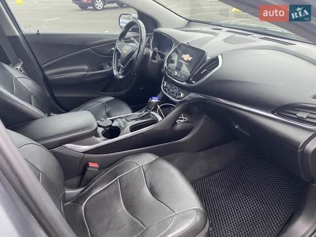 Сірий Шевроле Вольт, об'ємом двигуна 1.5 л та пробігом 94 тис. км за 19200 $, фото 18 на Automoto.ua