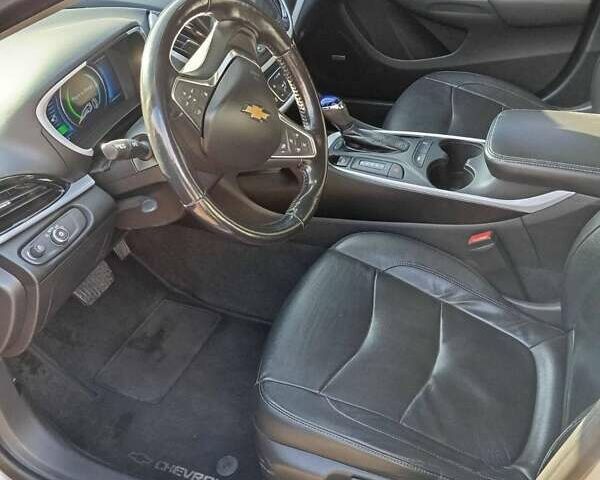 Серый Шевроле Вольт, объемом двигателя 1.49 л и пробегом 114 тыс. км за 18000 $, фото 4 на Automoto.ua