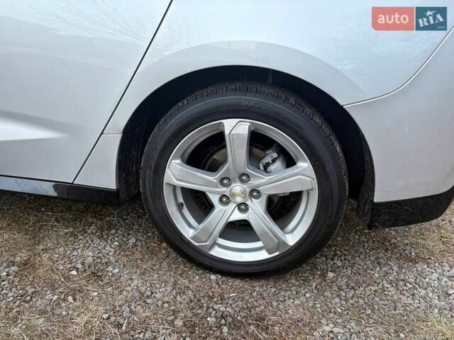 Серый Шевроле Вольт, объемом двигателя 1.5 л и пробегом 116 тыс. км за 16777 $, фото 62 на Automoto.ua