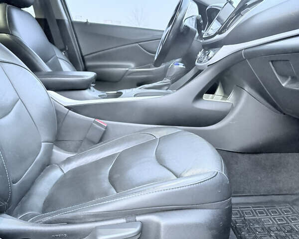 Серый Шевроле Вольт, объемом двигателя 1.49 л и пробегом 117 тыс. км за 16500 $, фото 25 на Automoto.ua