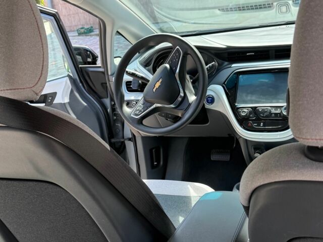 Шевроле Вольт 2019 у Львові на Automoto.ua Сірий Шевроле Вольт, об'ємом двигуна 0 л та пробігом 91 тис. км за 15600 $, фото 9 на Automoto.ua