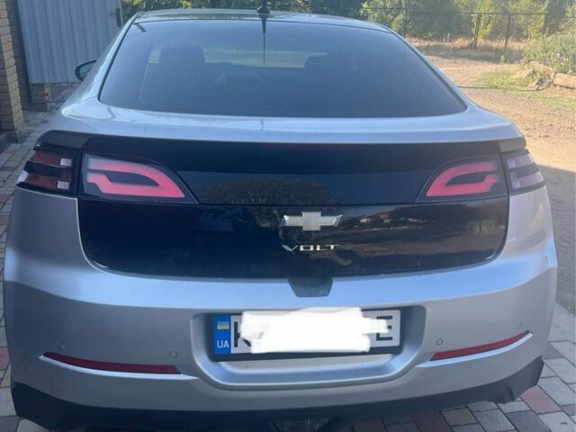 Шевроле Вольт 2013 в Киеве на Automoto.ua Серый Шевроле Вольт, объемом двигателя 0 л и пробегом 177 тыс. км за 9600 $, фото 3 на Automoto.ua