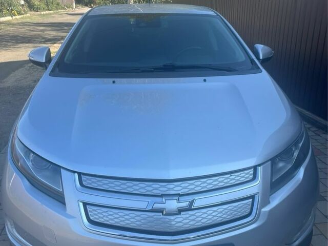 Шевроле Вольт 2013 в Киеве на Automoto.ua Серый Шевроле Вольт, объемом двигателя 0 л и пробегом 177 тыс. км за 9600 $, фото 1 на Automoto.ua