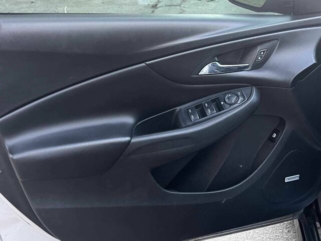 Шевроле Вольт 2016 в Киеве на Automoto.ua Серый Шевроле Вольт, объемом двигателя 1.5 л и пробегом 185 тыс. км за 13690 $, фото 10 на Automoto.ua