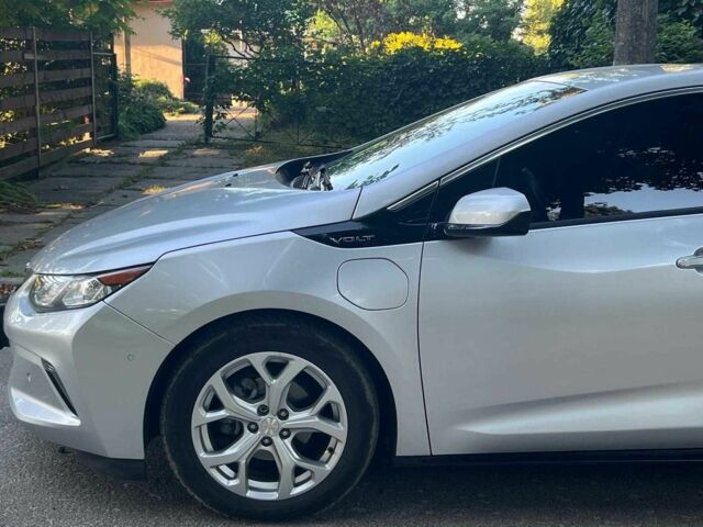 Шевроле Вольт 2016 в Киеве на Automoto.ua Серый Шевроле Вольт, объемом двигателя 1.5 л и пробегом 185 тыс. км за 13690 $, фото 3 на Automoto.ua