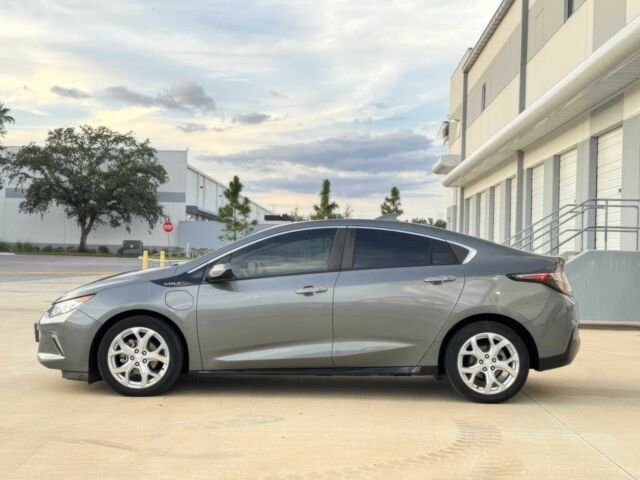 Серый Шевроле Вольт, объемом двигателя 1.5 л и пробегом 72 тыс. км за 8700 $, фото 3 на Automoto.ua