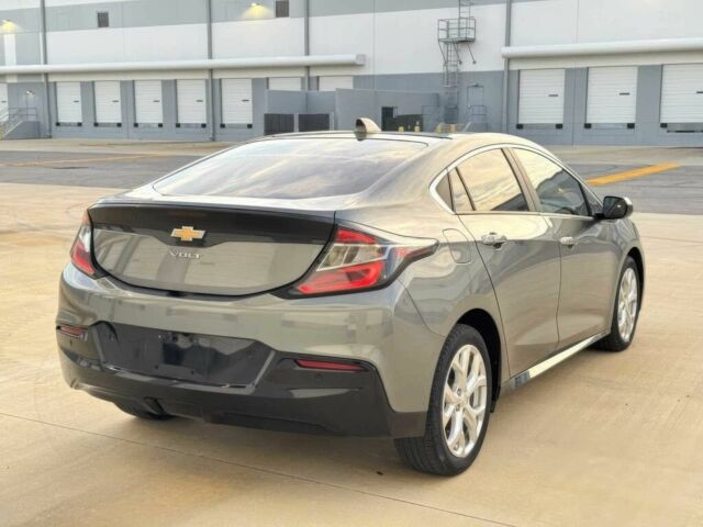 Сірий Шевроле Вольт, об'ємом двигуна 1.5 л та пробігом 77 тис. км за 7000 $, фото 4 на Automoto.ua