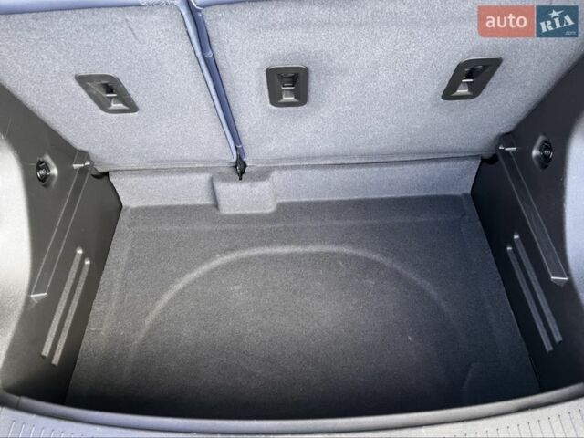 Серый Шевроле Вольт, объемом двигателя 0 л и пробегом 24 тыс. км за 21500 $, фото 19 на Automoto.ua