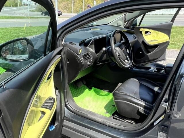 Шевроле Вольт 2011 в Виннице на Automoto.ua Серый Шевроле Вольт, объемом двигателя 1.4 л и пробегом 196 тыс. км за 9500 $, фото 4 на Automoto.ua