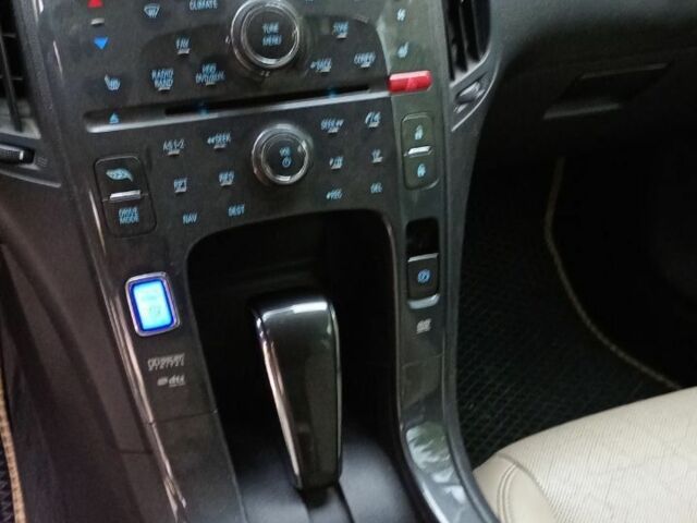 Сірий Шевроле Вольт, об'ємом двигуна 1.4 л та пробігом 152 тис. км за 9700 $, фото 5 на Automoto.ua