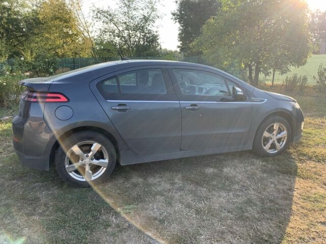 Серый Шевроле Вольт, объемом двигателя 1.4 л и пробегом 300 тыс. км за 10500 $, фото 2 на Automoto.ua