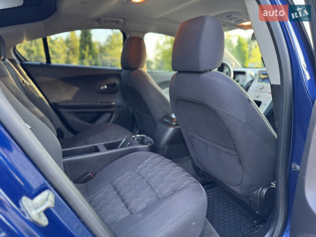 Синій Шевроле Вольт, об'ємом двигуна 1.4 л та пробігом 255 тис. км за 9990 $, фото 47 на Automoto.ua