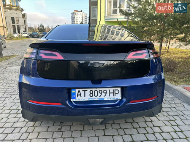 Синий Шевроле Вольт, объемом двигателя 1.4 л и пробегом 243 тыс. км за 8650 $, фото 1 на Automoto.ua