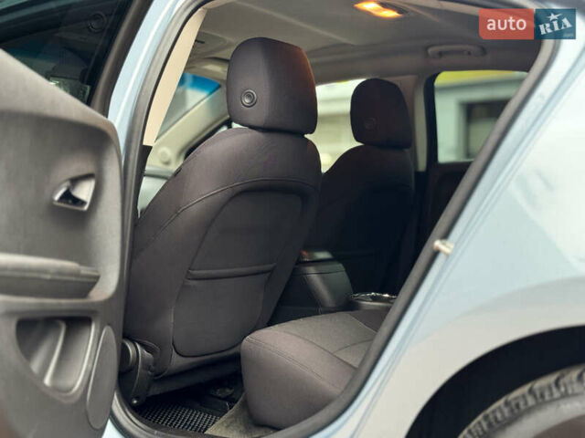 Синий Шевроле Вольт, объемом двигателя 1.4 л и пробегом 179 тыс. км за 9700 $, фото 15 на Automoto.ua