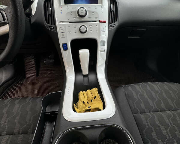 Синій Шевроле Вольт, об'ємом двигуна 1.4 л та пробігом 201 тис. км за 11000 $, фото 14 на Automoto.ua