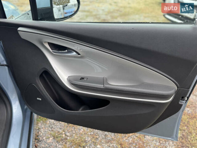 Синий Шевроле Вольт, объемом двигателя 1.4 л и пробегом 225 тыс. км за 9999 $, фото 18 на Automoto.ua