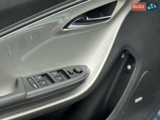 Синий Шевроле Вольт, объемом двигателя 1.4 л и пробегом 225 тыс. км за 9999 $, фото 9 на Automoto.ua