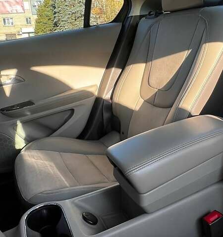 Синий Шевроле Вольт, объемом двигателя 1.4 л и пробегом 253 тыс. км за 10550 $, фото 12 на Automoto.ua