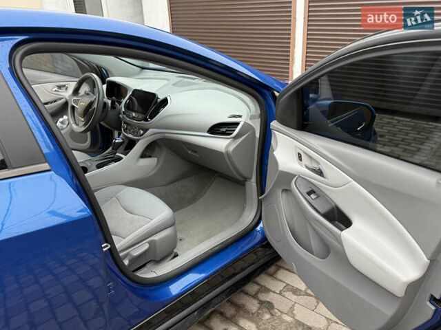 Синий Шевроле Вольт, объемом двигателя 1.5 л и пробегом 170 тыс. км за 12000 $, фото 3 на Automoto.ua